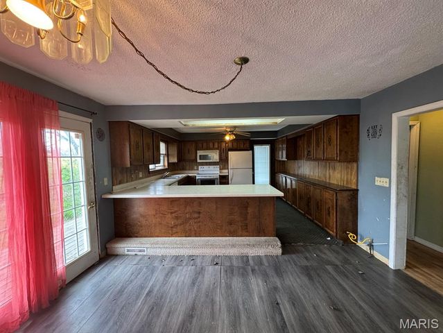 1480 CR 476, Poplar Bluff, MO 63901