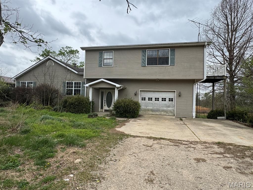 1480 CR 476, Poplar Bluff, MO 63901