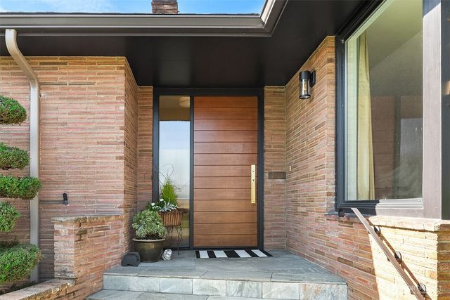 7315 51st Avenue NE, Seattle, WA 98115