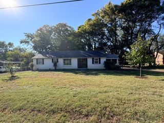 304 Michael Dr, Nashville, TN 37214