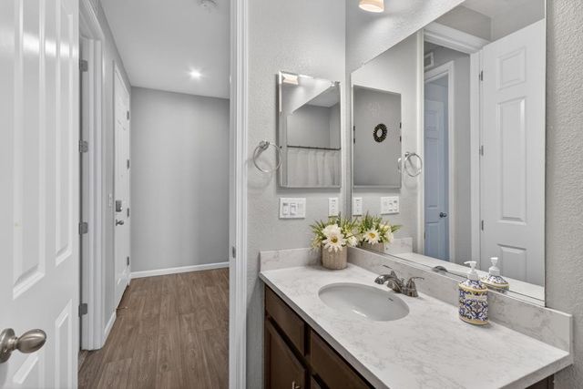 4144 Sir Barton Dr, Olivehurst, CA 95961