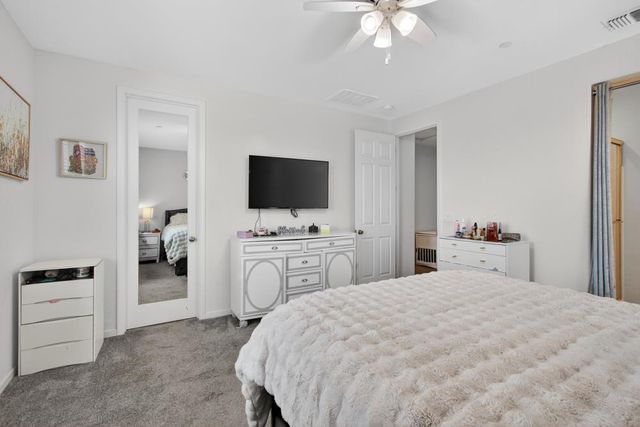 4144 Sir Barton Dr, Olivehurst, CA 95961