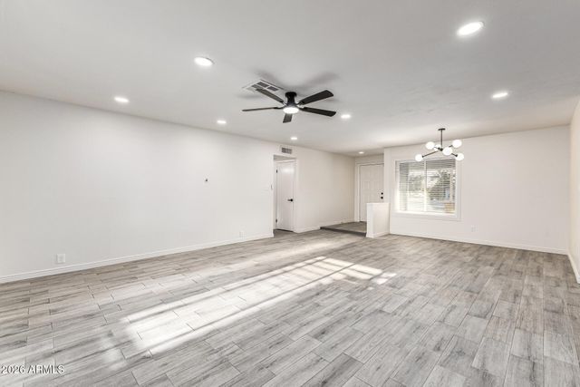 8521 N 53RD Drive, Glendale, AZ 85302