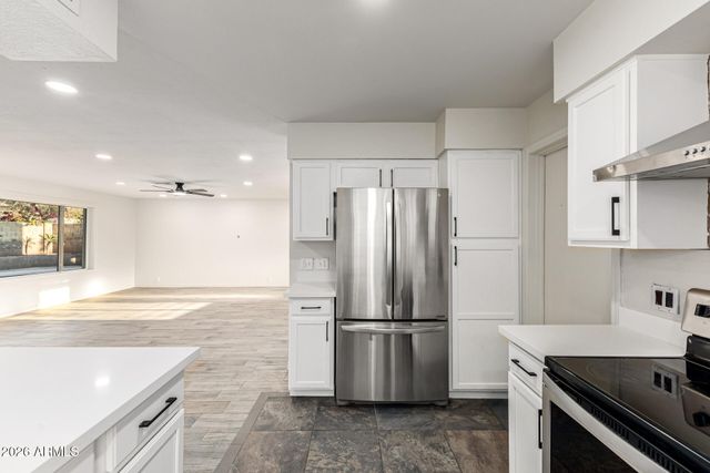 8521 N 53RD Drive, Glendale, AZ 85302