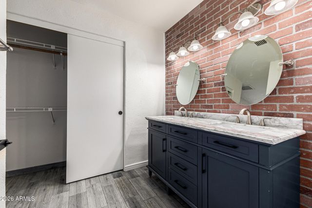 8521 N 53RD Drive, Glendale, AZ 85302