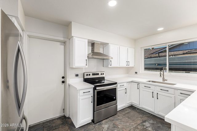 8521 N 53RD Drive, Glendale, AZ 85302