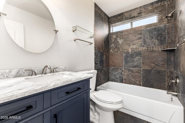 8521 N 53RD Drive, Glendale, AZ 85302