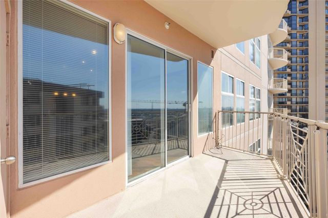 3505 Sage Road 1508, Houston, TX 77056