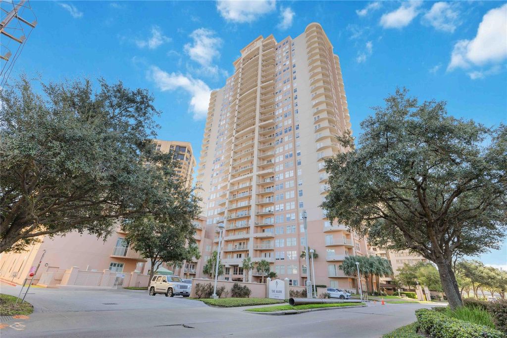 3505 Sage Road 1508, Houston, TX 77056