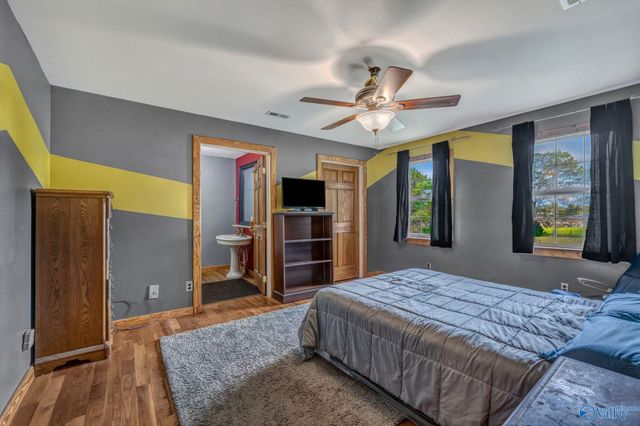 233 Sims Road SW, Decatur, AL 35603