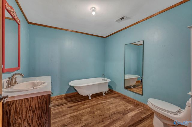 233 Sims Road SW, Decatur, AL 35603