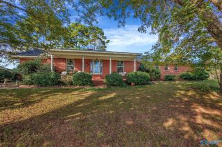 233 Sims Road SW, Decatur, AL 35603