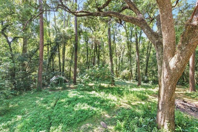 2106 Great Oak Drive, Tallahassee, FL 32303