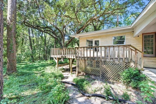 2106 Great Oak Drive, Tallahassee, FL 32303