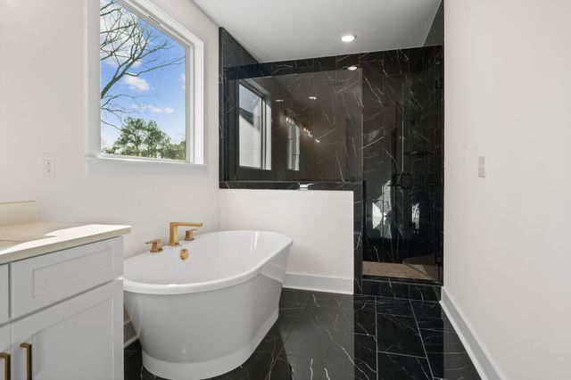 3199B Doak Ave, Nashville, TN 37218