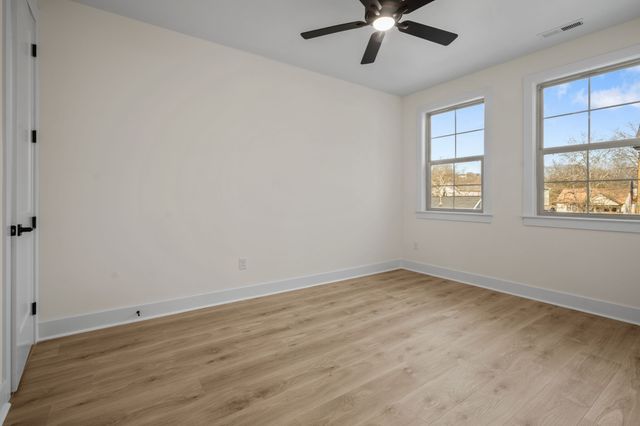 3199B Doak Ave, Nashville, TN 37218