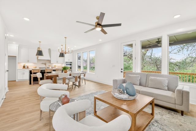 3199B Doak Ave, Nashville, TN 37218