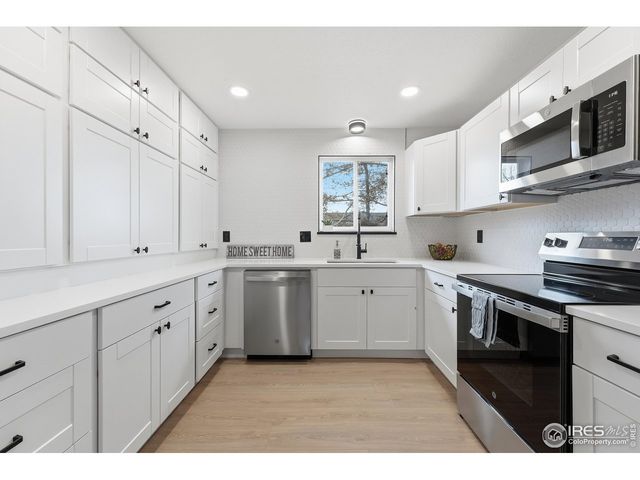 1315 Hilltop Dr, Longmont, CO 80504