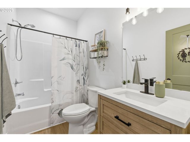 43508 Ne YALE BRIDGE Rd, Amboy, WA 98601