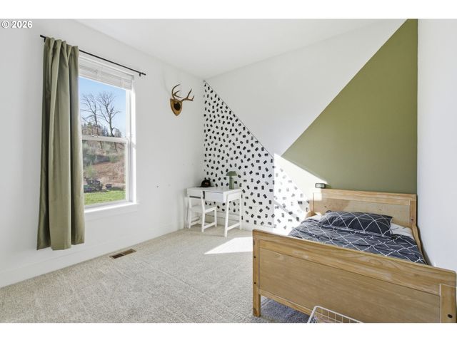 43508 Ne YALE BRIDGE Rd, Amboy, WA 98601