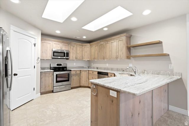 2195 E 1075 N, Layton, UT 84040