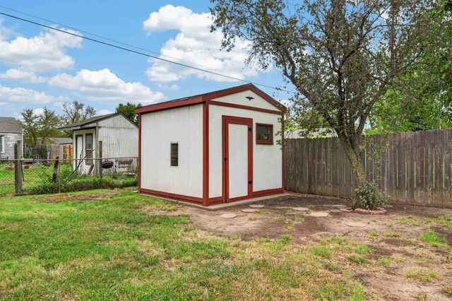 2328 W Casado St., Wichita, KS 67217
