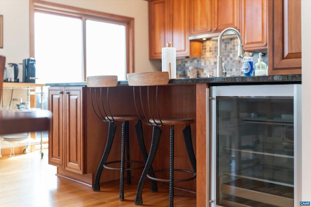327 CRAWFORDS EDGE, Roseland, VA 22967