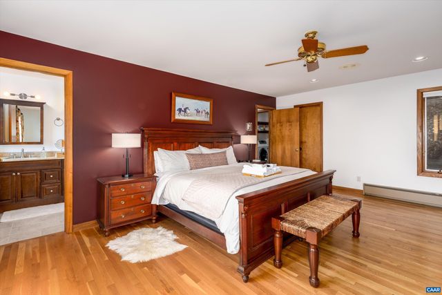 327 CRAWFORDS EDGE, Roseland, VA 22967