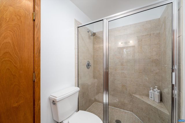 327 CRAWFORDS EDGE, Roseland, VA 22967