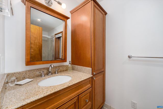 327 CRAWFORDS EDGE, Roseland, VA 22967
