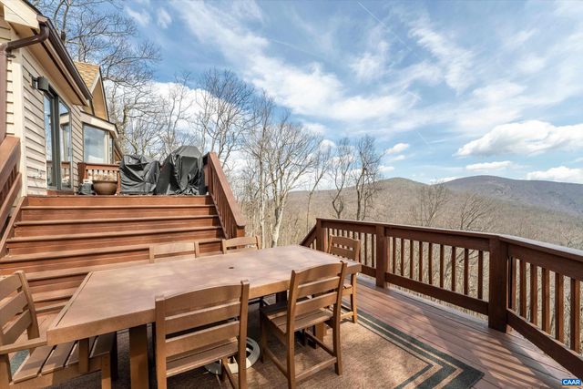 327 CRAWFORDS EDGE, Roseland, VA 22967