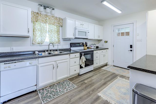 3566 Highway 60 W, Perryville, AR 72126