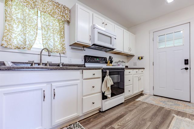3566 Highway 60 W, Perryville, AR 72126