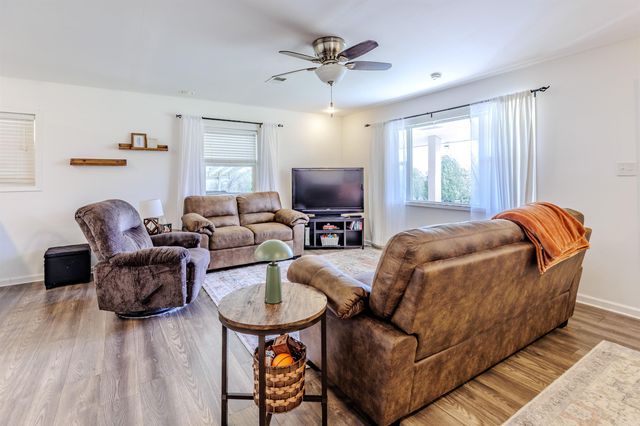 3566 Highway 60 W, Perryville, AR 72126