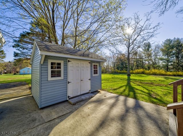 107 Old Farm Rd, Readington Twp., NJ 08889