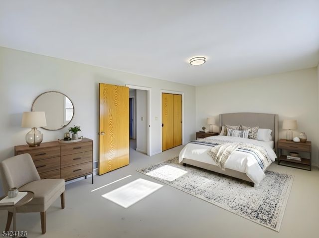 107 Old Farm Rd, Readington Twp., NJ 08889