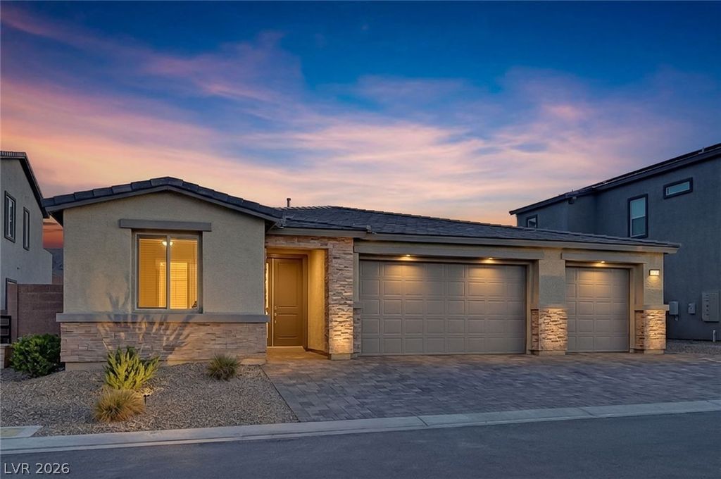 10075 Gila River Street, Las Vegas, NV 89178 — photo 2