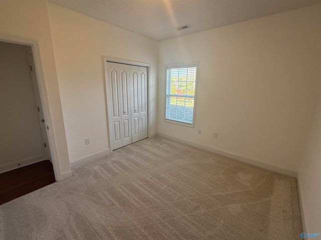 5005 Liberty Park Circle, Owens Cross Roads, AL 35763