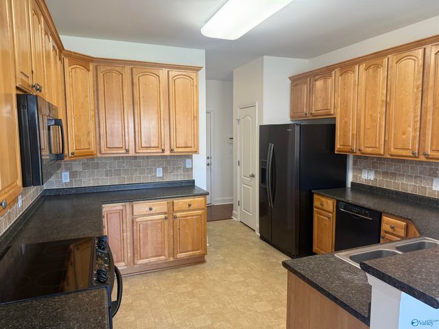 5005 Liberty Park Circle, Owens Cross Roads, AL 35763