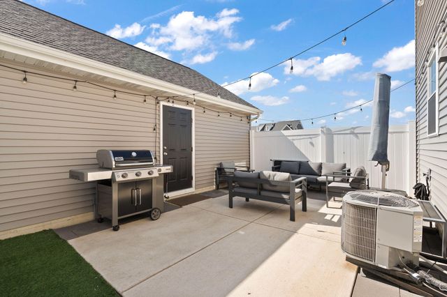 1003 E 117th Lane, Crown Point, IN 46307