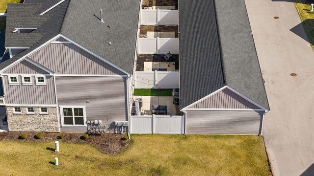 1003 E 117th Lane, Crown Point, IN 46307