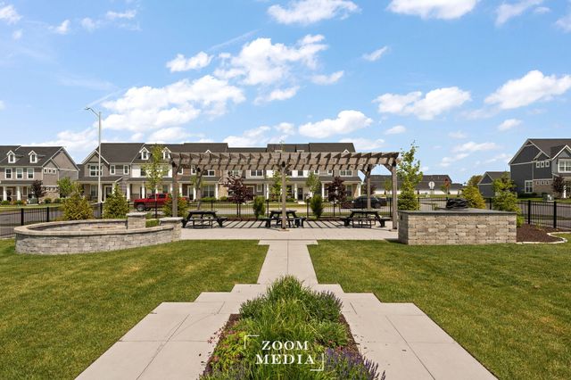 1003 E 117th Lane, Crown Point, IN 46307