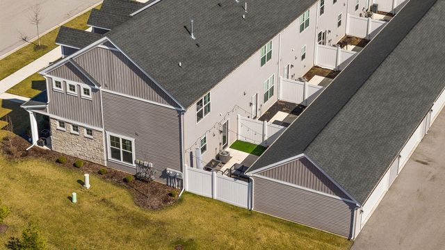 1003 E 117th Lane, Crown Point, IN 46307