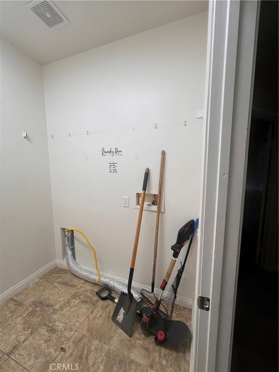 Image 3 of property listing at 13745 Bayberry, Victorville, CA 92392