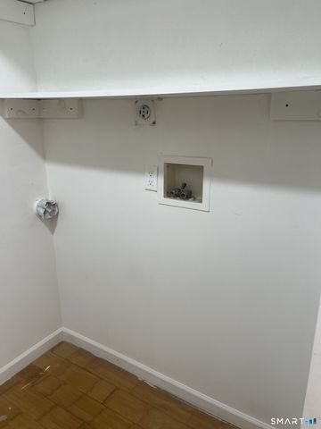 1079 ELLA T GRASSO Boulevard 1079, New Haven, CT 06511