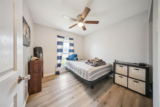 106 Glenview Place, Hutchins, TX 75141