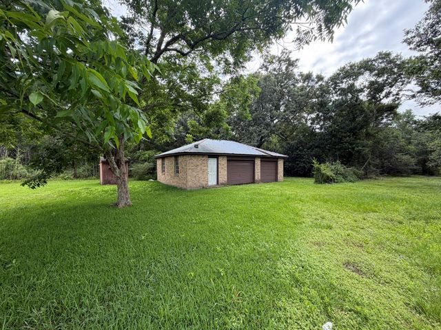 820 Avenue L, Dickinson, TX 77539