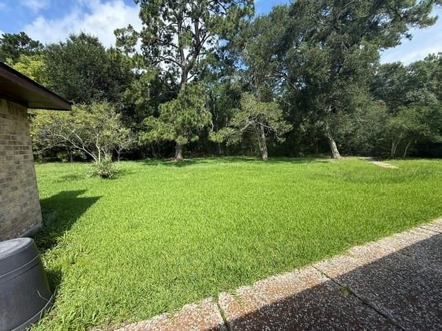 820 Avenue L, Dickinson, TX 77539