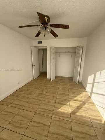 2025 NE 164th St 303, North Miami Beach, FL 33162