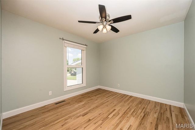 4184 Lisieux Lane, Oakville, MO 63129